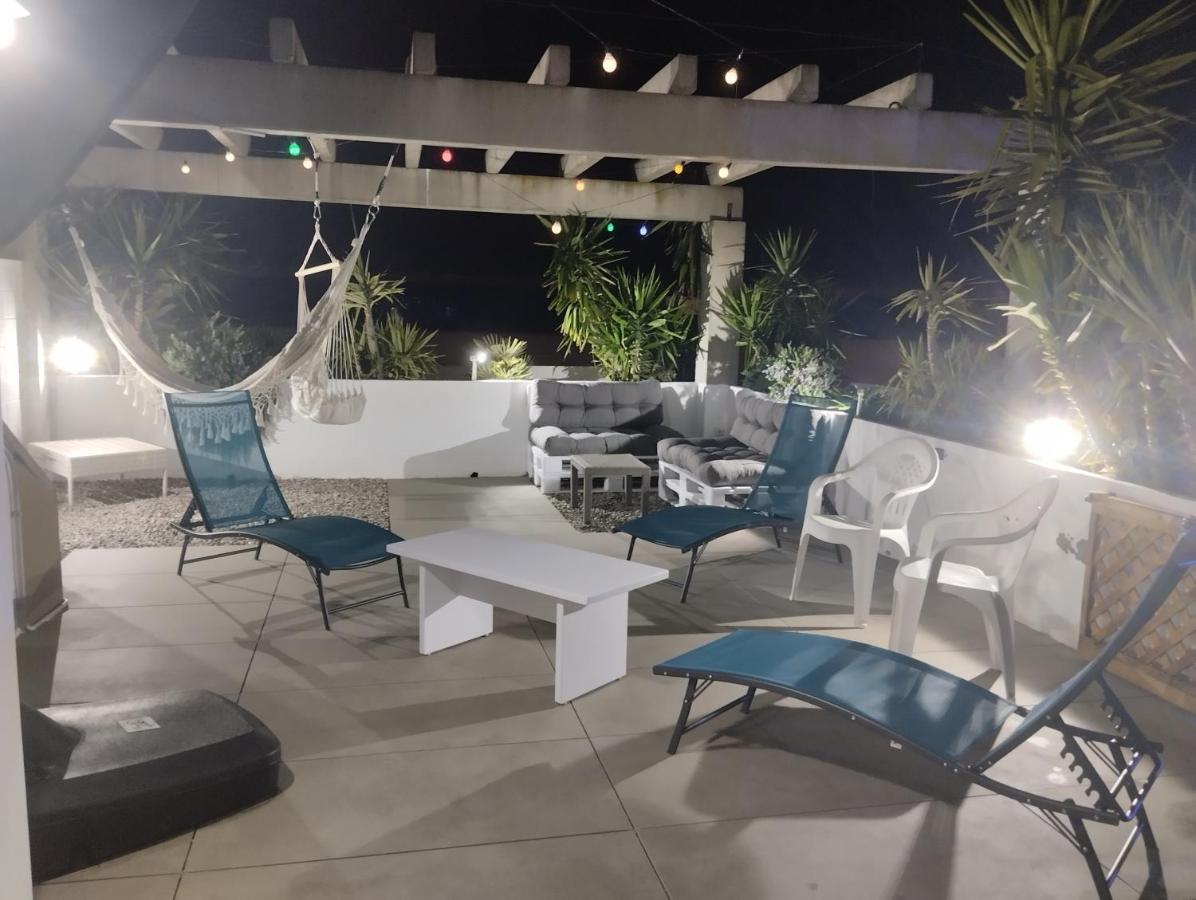 Atico Of 3 Rooms, Total 130M² Just For You With A 60 M² Terrace, Swimming Pool, Mountain And Marina View. Roses Exteriér fotografie